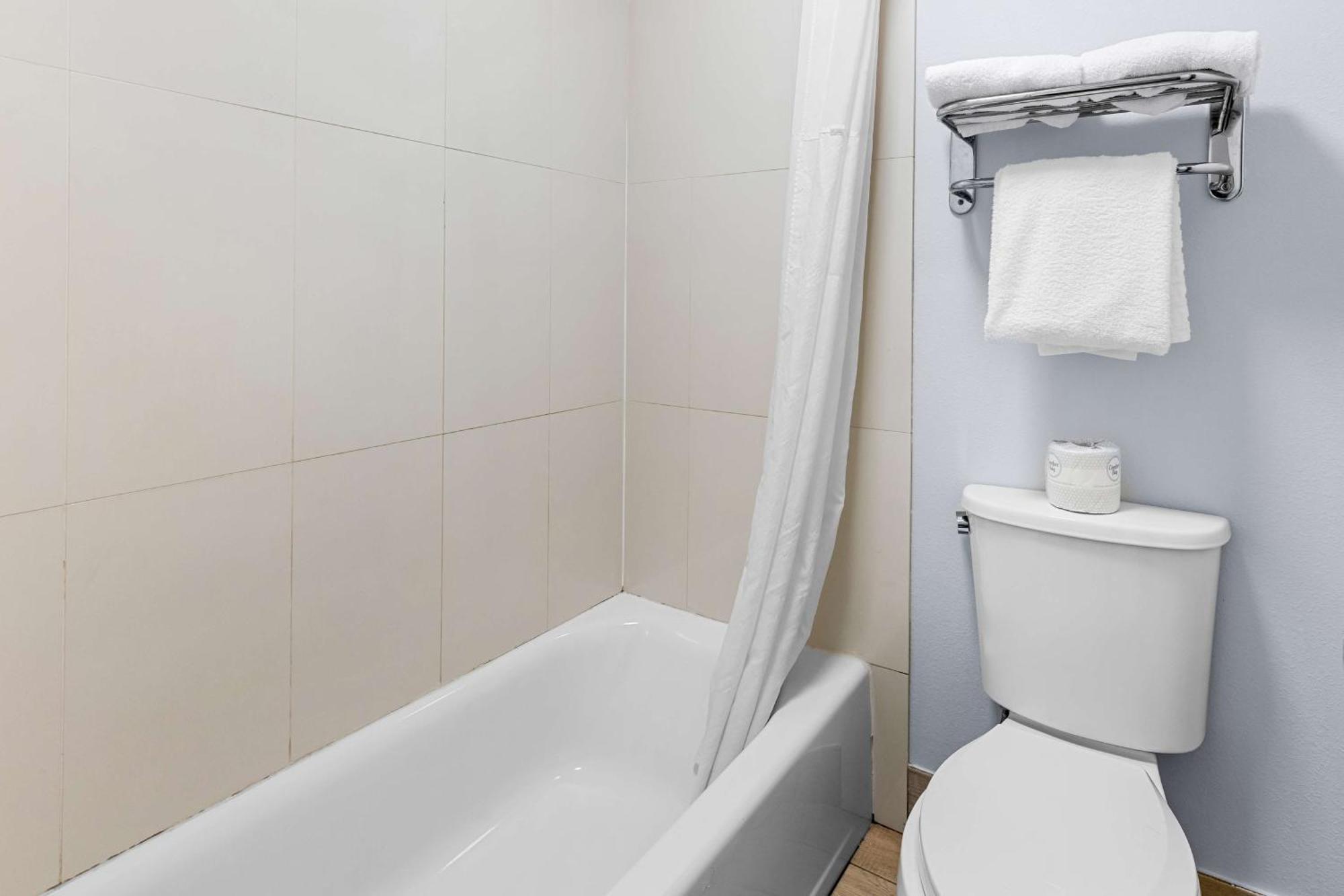 Surestay Plus By Best Western Beaumont Exterior photo