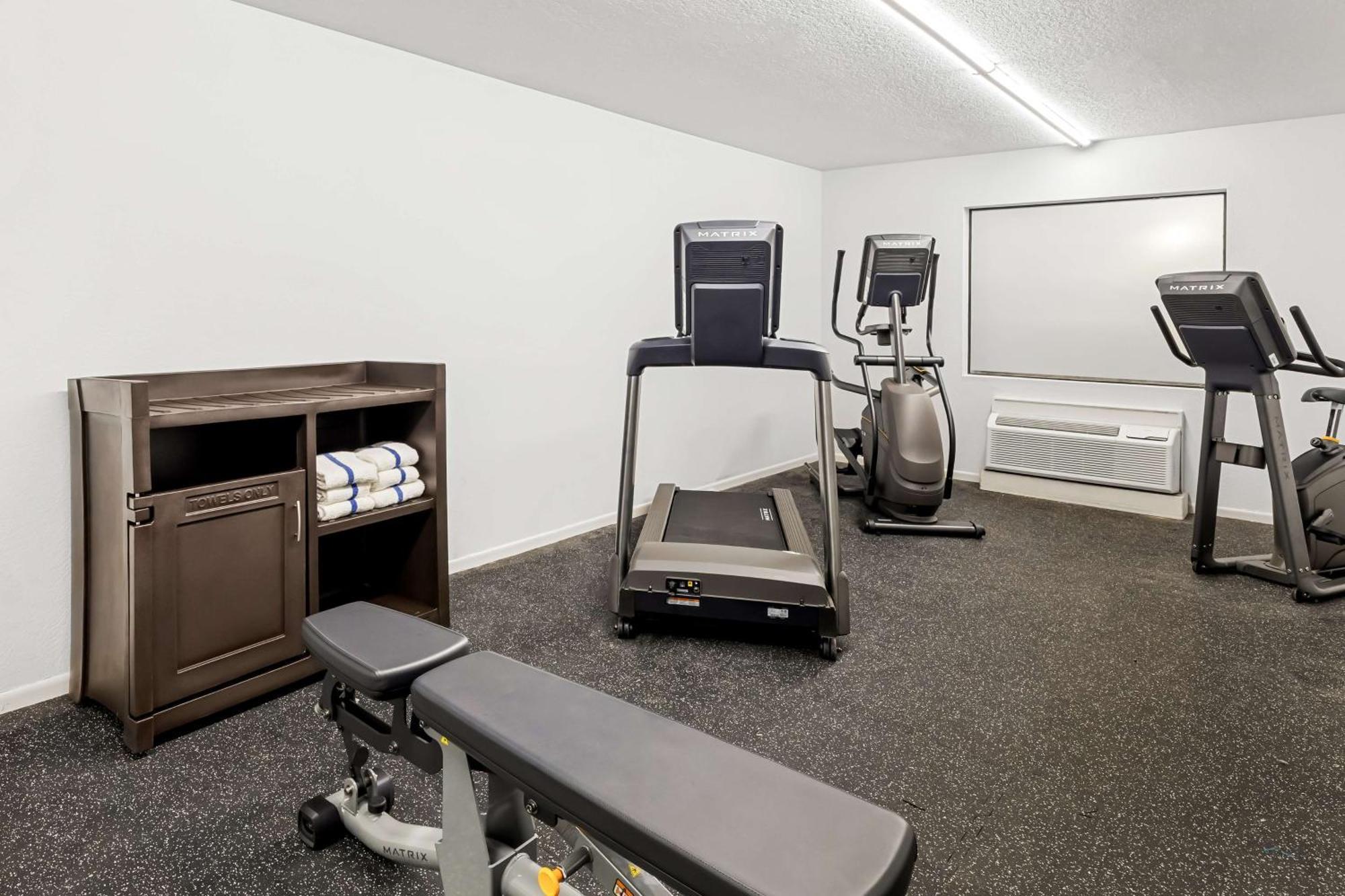 Surestay Plus By Best Western Beaumont Exterior photo